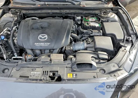 2018 Mazda 3 Touring z USA, uszkodzony, nr VIN 3MZBN1L38JM268649